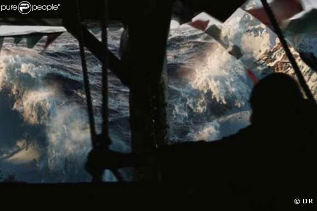 Des images de "2012", de Roland Emmerich !