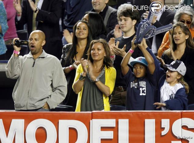Vanessa Williams et ses filles Devin et Sasha au Yankees Stadium