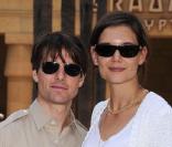 Katie Holmes et Tom Cruise lors de l\'inaugration de l\'étoile de Cameron Diaz sur le Walk of Fame à Hollywood le 22 juin 2009