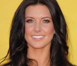 La belle Audrina Patridge adoooore manger des hamburgers... même si à première vue, ça ne se voit pas !
