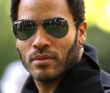 Lenny Kravitz à Londres, pendant sa tournée Let Love Rule Tour