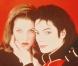 Michael Jackson et Lisa-Marie Presley, la fille du King, avec laquelle il était mariée entre 1994 et 1996. 