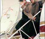 Michael Jackson et Lisa-Marie Presley atterrissent à l'aéroport d'Heathrow en 1994 