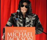 Michael Jackson annonce en mars 2009 qu'il donnera une nouvelle série de concerts au mois de juillet à Londres. 