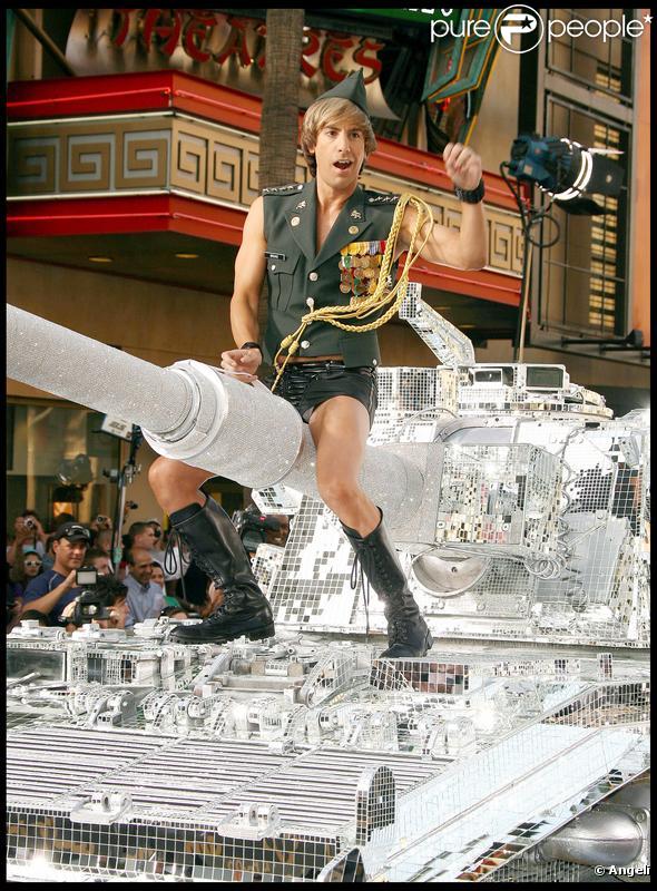 Sacha Baron Cohen lors de la première du film Brüno à Los Angeles le 25 juin 2009