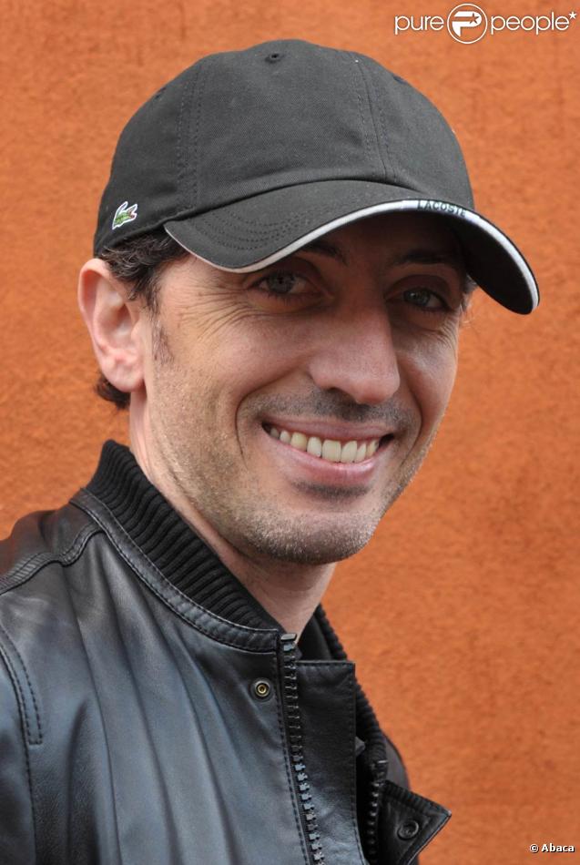 Gad Elmaleh contraint d'annuler sa prestation