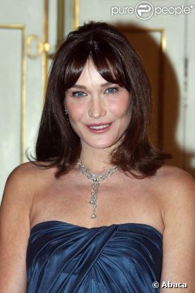 Les Anglais adoooorent Carla Bruni !