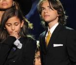 Les enfants de Michael Jackson au Staples Center le 7 juillet 2009 lors de l'hommage public à leur papa... 