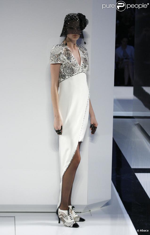 Le défilé automne-hiver 2010 de Chanel le 7 juillet 2009 à Paris