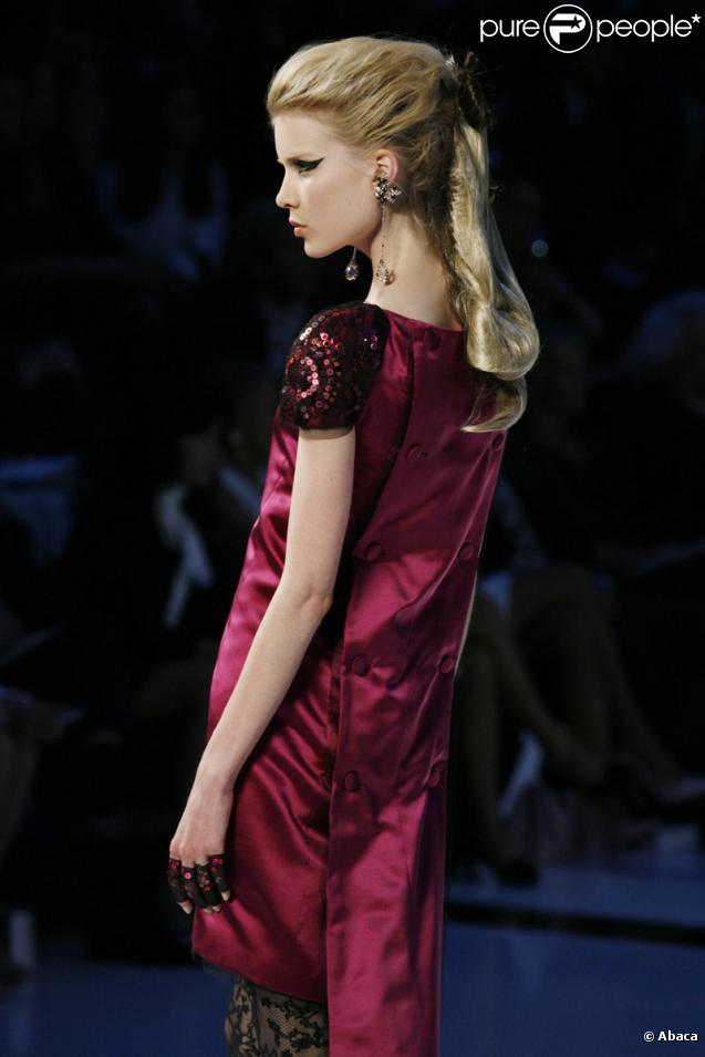 Le défilé automne-hiver 2010 de Chanel le 7 juillet 2009 à Paris