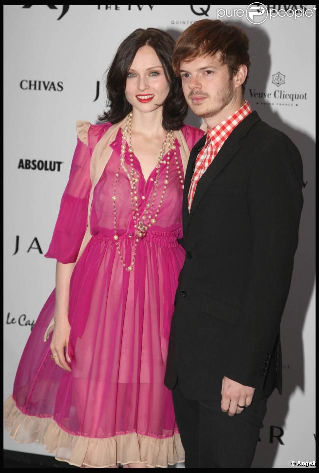 Présentation de la Jaguar XJ 2010 à Londres : Sophie Ellis-Bextor et son mari Richard Jones 