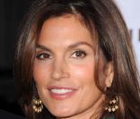 Cindy Crawford : c'est comme si le temps n'avait aucune emprise sur elle ! 