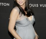 Adriana Lima enceinte et au top le 13 juillet à New York
