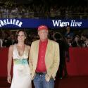 Niki Lauda réalise le doublé à 60 ans : il sera de nouveau papa... de jumeaux !