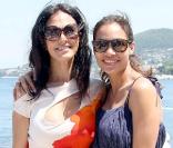 Rosario Dawson et Maria Grazia Cucinotta quittent le 7e Festival Global sur l'île d'Ischia, en Italie, le 16 juillet 2009 !