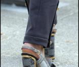 Les pieds de Sienna Miller lors du photocall de G.I. Joe : Le réveil du Cobra à Londres le 22 juillet 2009