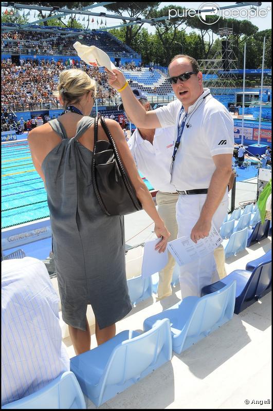 Charlene Wittstock et le prince Albert de Monaco à Rome pour les championnats de natation le 26 juillet 2009