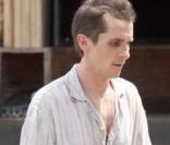Christian Bale sur le tournage de son nouveau film à Boston avec un silhouette à faire peur...