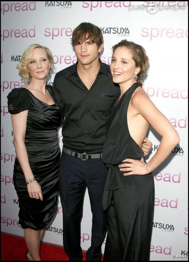Anne Heche, Demi Moore et Margarita Levieva, lors de l'avant-première de  Toy Boy , à l'ArcLight Theatre d'Hollywood, à Los Angeles, le 3 août 2009 !
