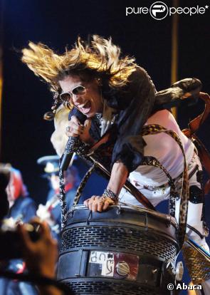 Steven Tyler s'est blessé lors d'un concert d'Aerosmith à Sturgis, le 5 août 2009