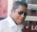 Jermaine Jackson rencontrant le journaliste Larry King dans les studios de CNN à Hollywood le 6 août 2009