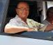 Jacques Chirac à Saint-Tropez ose... la chemise hawaïenne ! La classe !