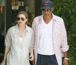 Ellen Pompeo rejoint son mari au restaurant Ago de Los Angeles, le 7/08/09