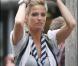 Sarah Harding sur le tournage de Saint Trinian's II - The Legend of Fritton's Gold, à Londres les 10 août 2009