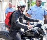Justin Timberlake se balade en moto sur Sunset Boulevard. 13/08/09