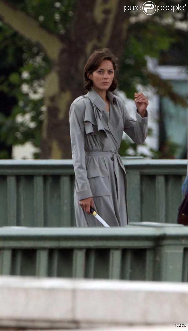  Marion Cotillard en plein tournage à Paris 
