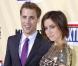 Dustin Milligan et Jessica Stroup, lors de l"avant-première d" Extract , de Mike Judge, à l"ArcLight Theatre d"Hollywood, à Los Angeles, le 24 août 2009 !