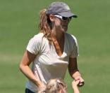 Jennifer Garner et sa fille aînée Violet (Santa Monica - 28 août 2009)