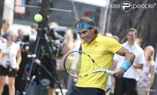 Roger Federer, Rafael Nadal, Serena Williams et John McEnroe ont passé de bons moments, le 26 août 2009, avec les jeunes New-Yorkais
