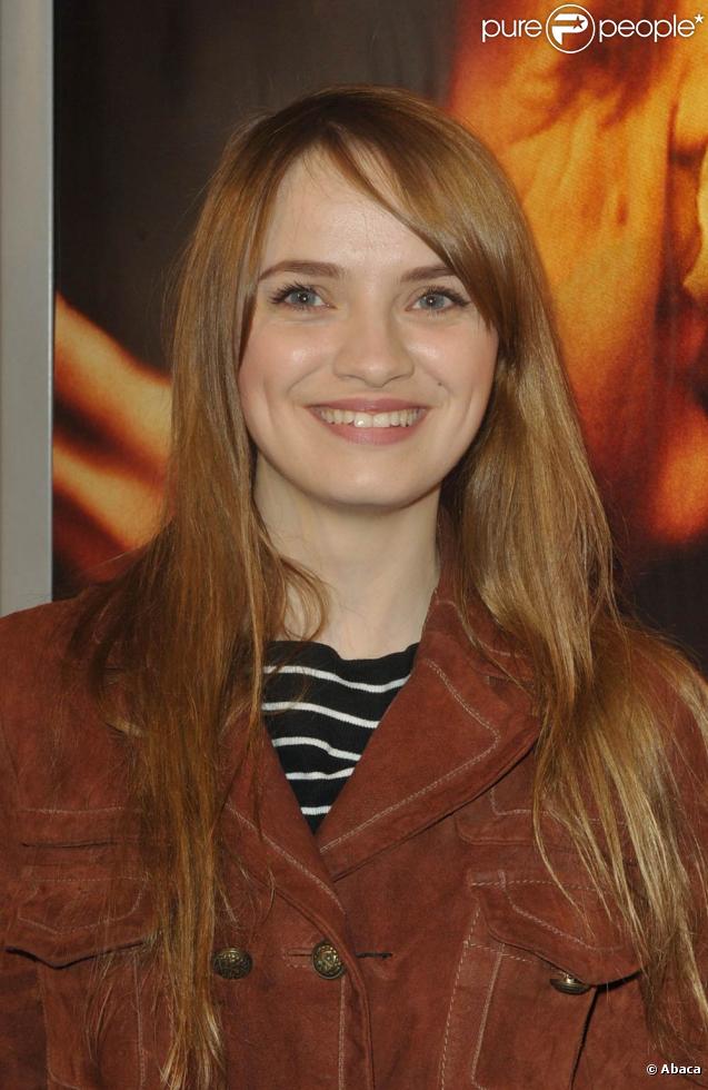  Sara Forestier bientôt en tournage du  Nom des Gens  ! 