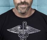 Hugh Laurie met à l'honneur le caducée 