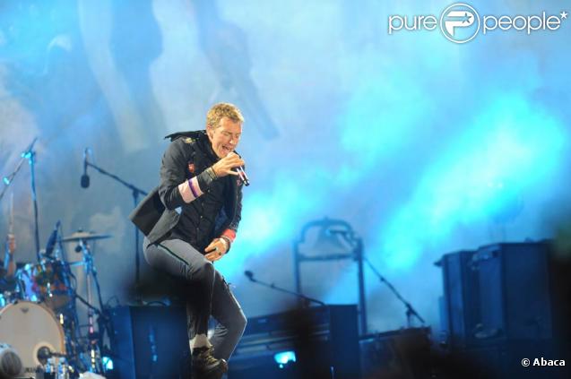 276798-coldplay-en-concert-au-parc-des-637x0-2.jpg
