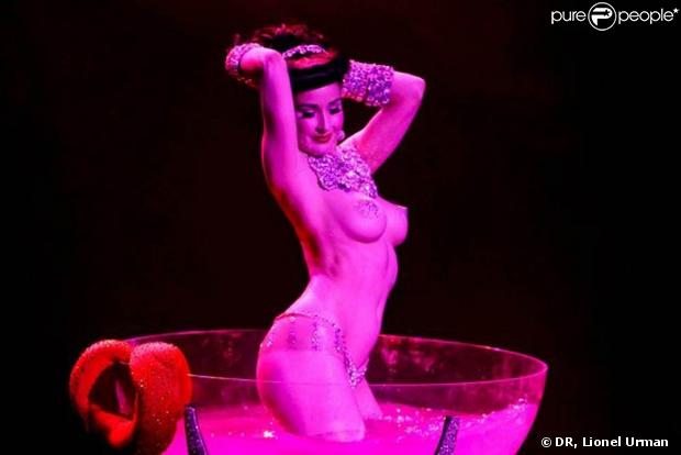 Le show de Dita Von Teese au Casino de Paris, le 7 septembre 2009 !