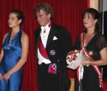 Caroline Grimaldi et Ernst-August de Hanovre aux côtés de Charlotte Casiraghi 