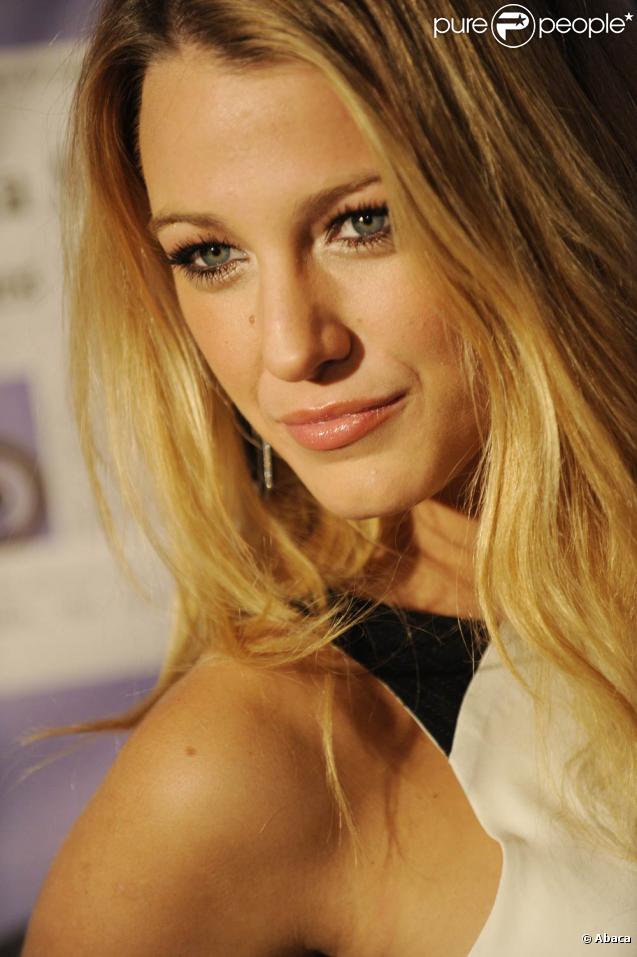 Blake Lively à la soirée de lancement de la collection  Gossip Girl  créée par Anna Sui pour la boutique Target.