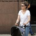Amanda Peet en promenade dans les rues de New York
