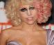 MTV Video Music Awards 2009, le 13 septembre à New York : Lady GaGa, parmi ses nombreuses tenues de la soirée, avait un décolleté dont elle a le secret