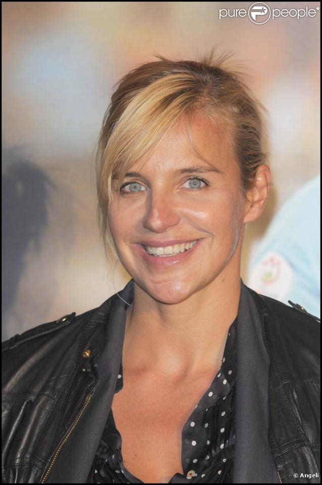 Céline Géraud à l'occasion de l'avant-première des  Arbitres , au Gaumont Marignan, à Paris, le 15 septembre 2009 !