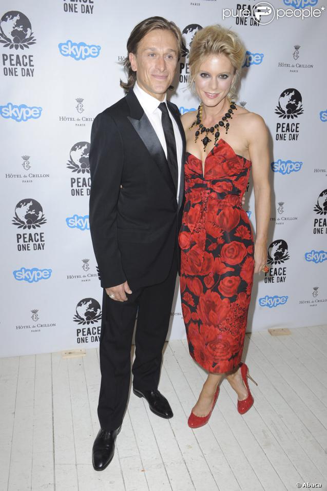 Jeremy Gilley et Emilia Fox lors du concert-événement Peace One Day à Paris le 19 septembre 2009