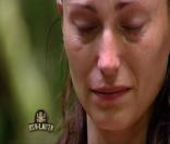 Isabelle est anéantie de savoir que Marine ne reviendra pas 