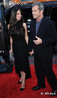 Mel Gibson et sa nouvelle girlfriend  Oksana Grigorieva en avril 2009