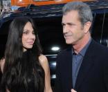 Mel Gibson et sa nouvelle girlfriend  Oksana Grigorieva en avril 2009  
