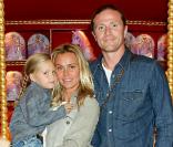 Emmanuel Petit, son ex-compagne Agathe de la Fontaine et leur fille Zoé 