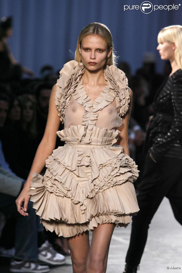 Défilé Givenchy à Paris le 4/10/09 
