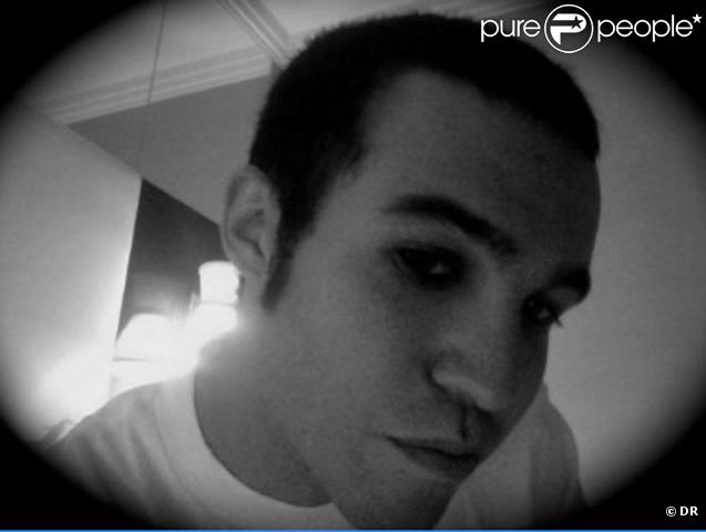 Pete Wentz : après son rasage de crâne...
