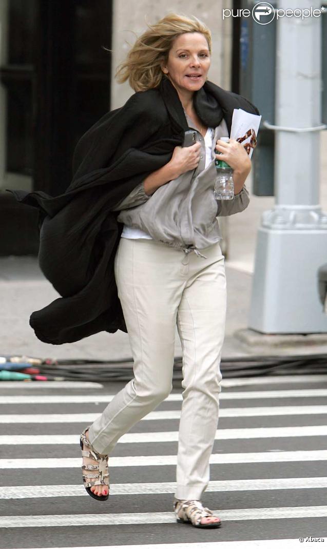 Kim Cattrall quitte le tournage de Sex And The City 2, sur la 5th Avenue à New-York le 17 septembre 2009